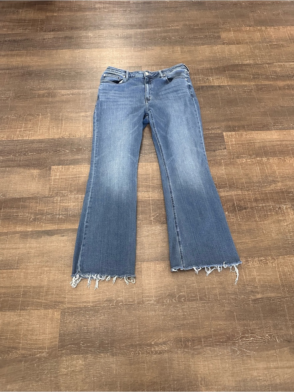 Quince Luna Stretch Flare Jeans Twilight Blue Fray Size 33